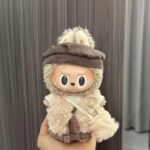 Royal Winter Coat Outfit for Labubu Figure – Plaid Skirt & Crown Edition