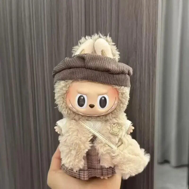 Royal Winter Coat Outfit for Labubu Figure – Plaid Skirt & Crown Edition